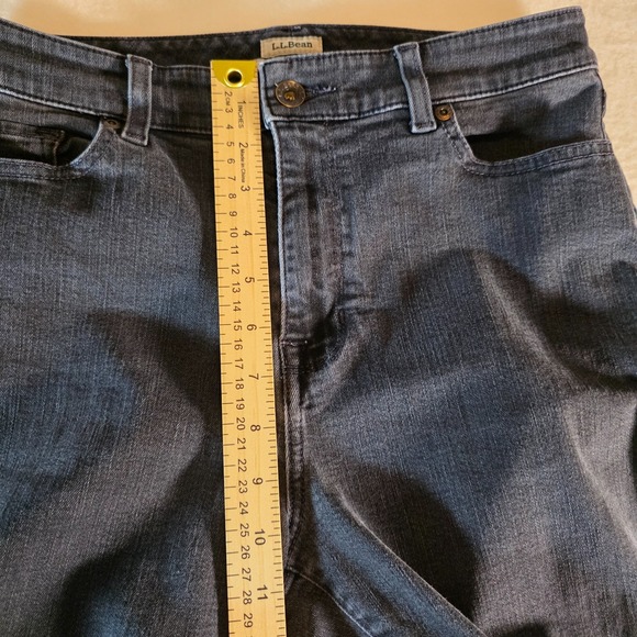 L.L.Bean Women's Classic Fit Jeans 10MT Tall Black Stretch Straight Leg Denim - Picture 8 of 11